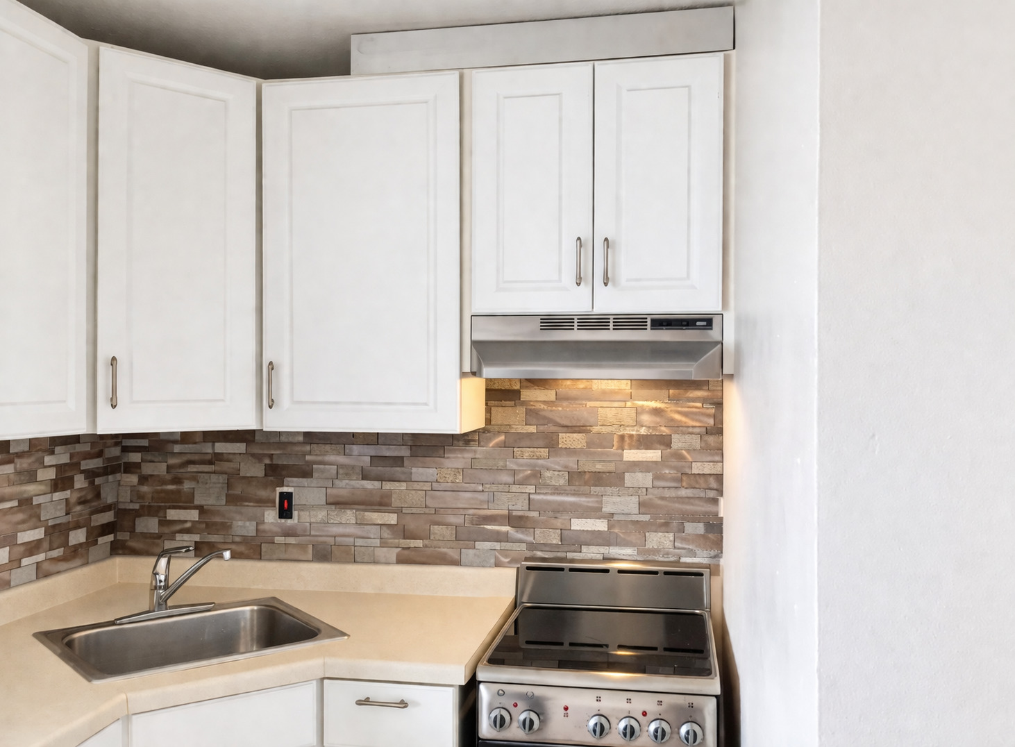 3110 N SHERIDAN Road 1608