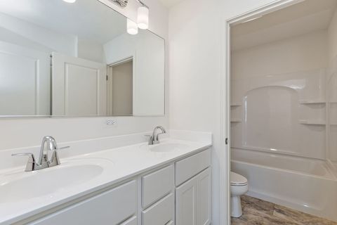 Tiny photo for 32006 Savannah Drive, Lakemoor, IL 60051 (MLS # 12531838)