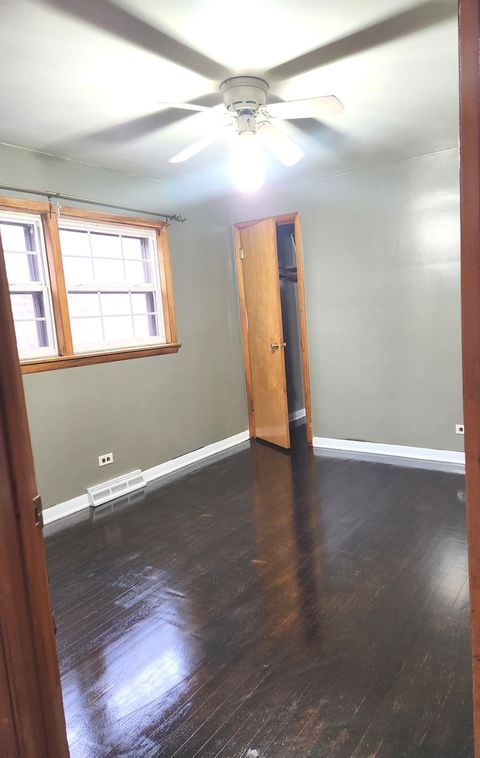 Tiny photo for 11027 S Avenue M, Chicago, IL 60617 (MLS # 12539314)