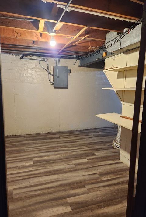 Tiny photo for 11027 S Avenue M, Chicago, IL 60617 (MLS # 12539314)