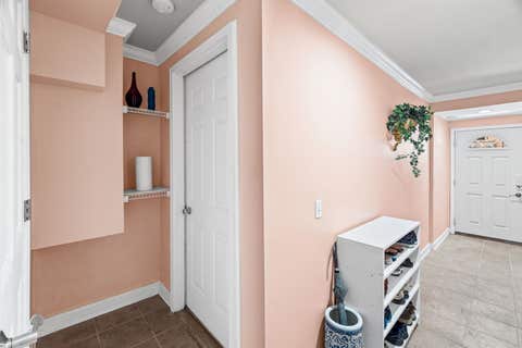 Tiny photo for 1339 E Central Road, Arlington Heights, IL 60005 (MLS # 12733167)