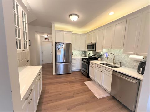 Tiny photo for 852 Beech Drive, Elgin, IL 60120 (MLS # 12608928)