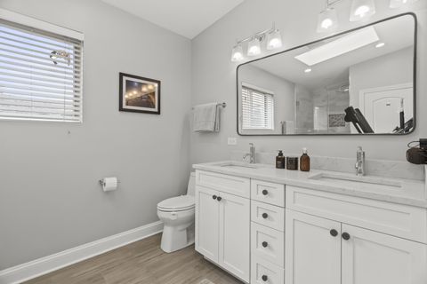 Tiny photo for Chicago, IL 60657 (MLS # 12634201)