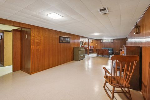 Tiny photo for 310 Harvard Street, Des Plaines, IL 60016 (MLS # 12607953)