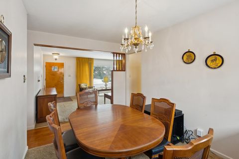 Tiny photo for 310 Harvard Street, Des Plaines, IL 60016 (MLS # 12607953)