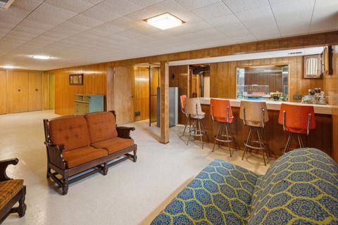 Tiny photo for 310 Harvard Street, Des Plaines, IL 60016 (MLS # 12607953)