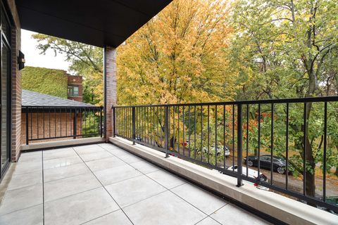 Tiny photo for 5446 S Kimbark Avenue #2, Chicago, IL 60615 (MLS # 12672545)