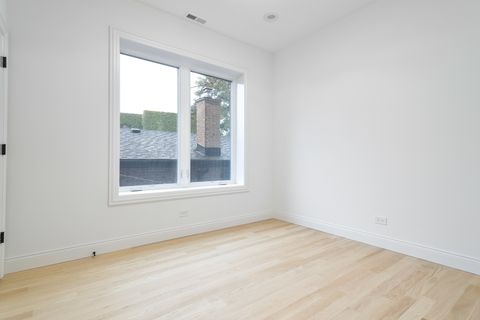 Tiny photo for 5446 S Kimbark Avenue #2, Chicago, IL 60615 (MLS # 12672545)