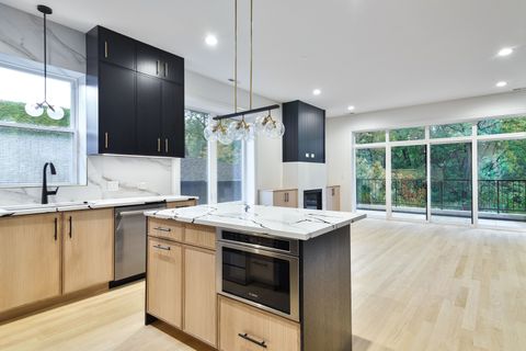 Tiny photo for 5446 S Kimbark Avenue #2, Chicago, IL 60615 (MLS # 12672545)