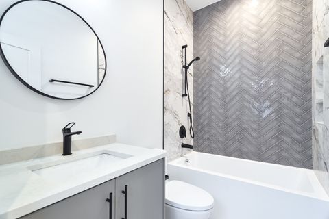 Tiny photo for 5446 S Kimbark Avenue #2, Chicago, IL 60615 (MLS # 12672545)