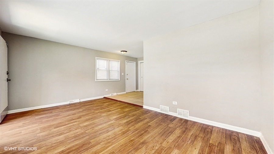 309 W 109th Place