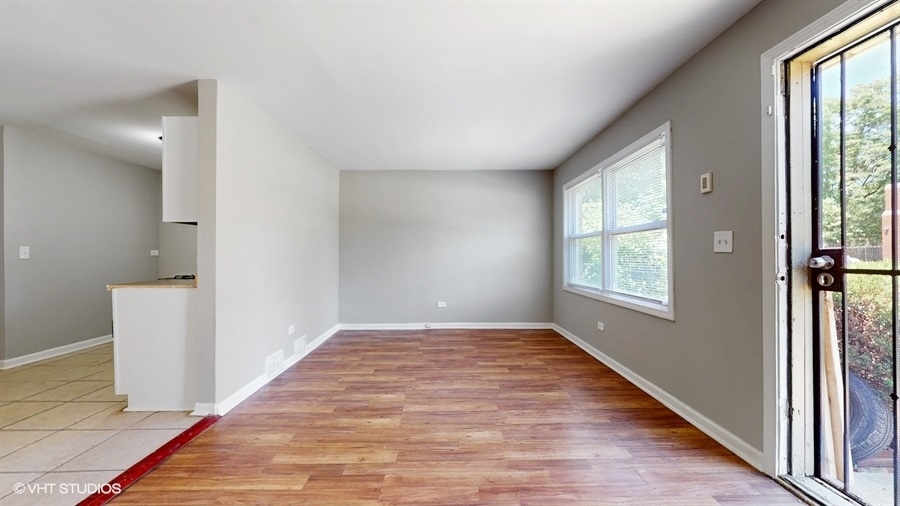 309 W 109th Place