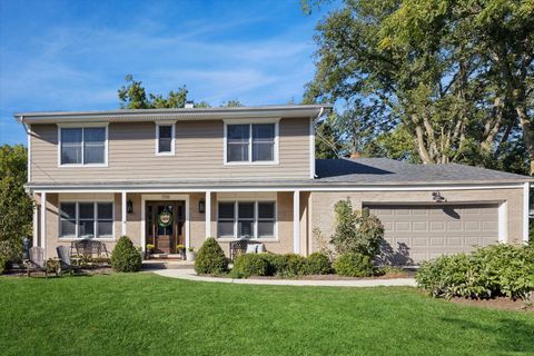 1709 E Thomas Road Wheaton IL 60187