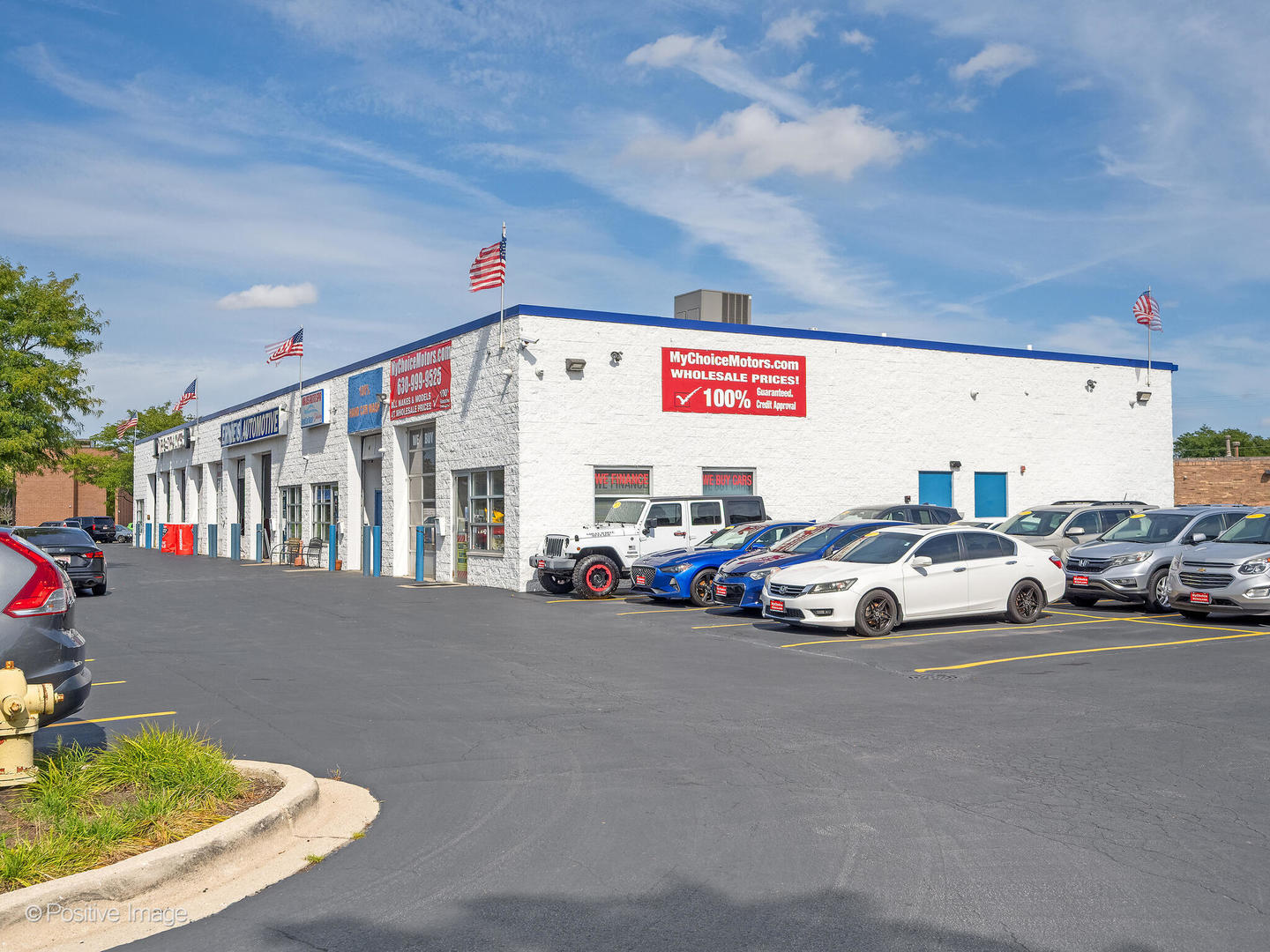 524-530 W Grand Avenue