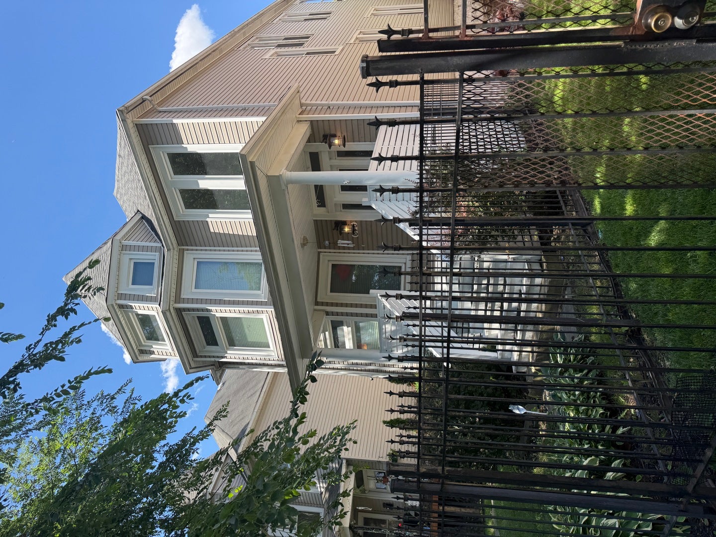 646 N Lorel Avenue