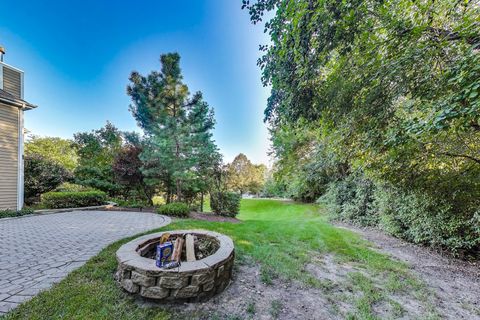 Tiny photo for 10840 Christopher Drive, Lemont, IL 60439 (MLS # 12487097)