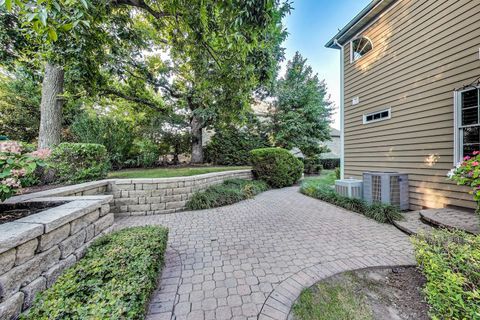 Tiny photo for 10840 Christopher Drive, Lemont, IL 60439 (MLS # 12487097)
