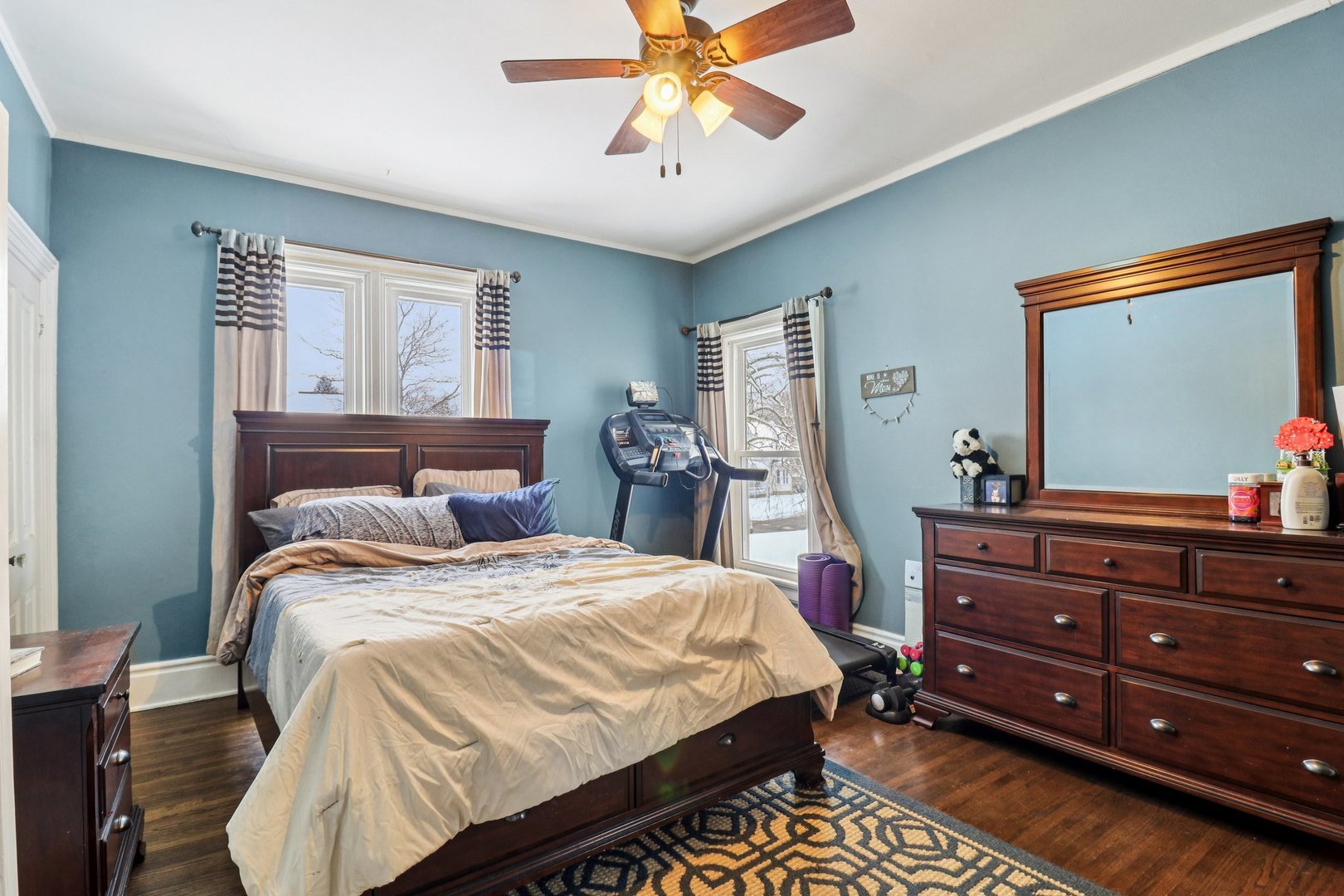 418 E Washington Street