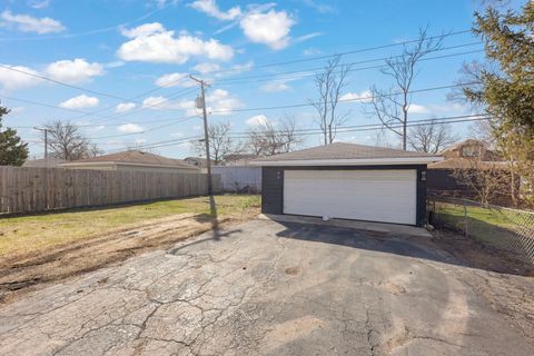 Tiny photo for 1918 S 9th Avenue, Maywood, IL 60153 (MLS # 12573670)
