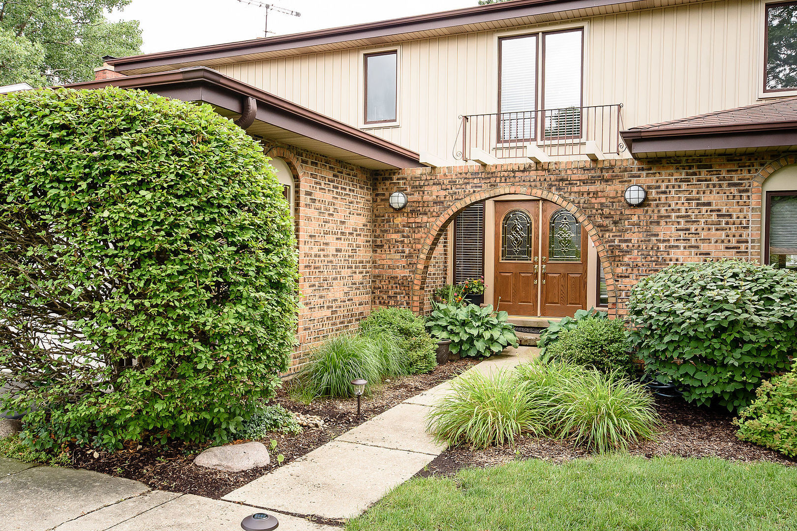 1385 Montgomery Drive