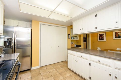 Tiny photo for 1385 Montgomery Drive, Deerfield, IL 60015 (MLS # 12204687)