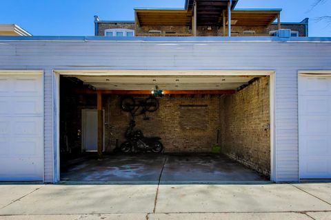Tiny photo for 4722 N Kenneth Avenue #3W, Chicago, IL 60630 (MLS # 12652847)