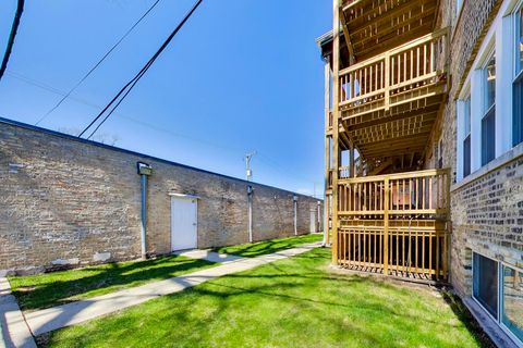 Tiny photo for 4722 N Kenneth Avenue #3W, Chicago, IL 60630 (MLS # 12652847)