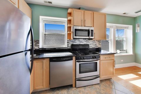 Tiny photo for 4722 N Kenneth Avenue #3W, Chicago, IL 60630 (MLS # 12652847)