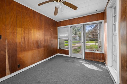 Tiny photo for 3820 15th St A, Moline, IL 51265 (MLS # 12633179)