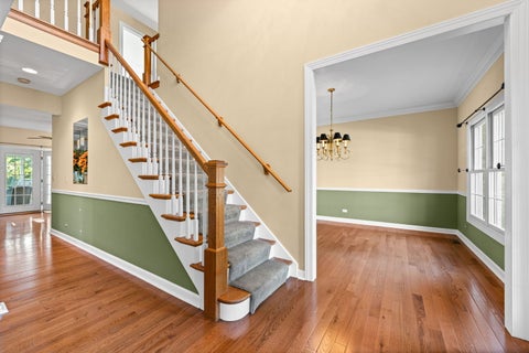 Tiny photo for 5131 Emerson Avenue W, Rolling Meadows, IL 60067 (MLS # 12784099)