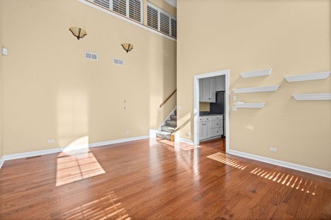 Tiny photo for 5131 Emerson Avenue W, Rolling Meadows, IL 60067 (MLS # 12784099)