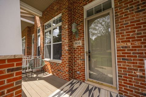 Tiny photo for 1103 LONGWOOD Drive, Lisle, IL 60532 (MLS # 12639741)