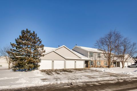 1125 N Red Oak Circle Round Lake Beach IL 60073