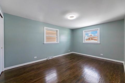 Tiny photo for 7745 Nashville Avenue N, Burbank, IL 60459 (MLS # 12559465)