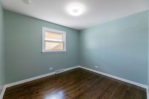 Tiny photo for 7745 Nashville Avenue N, Burbank, IL 60459 (MLS # 12559465)