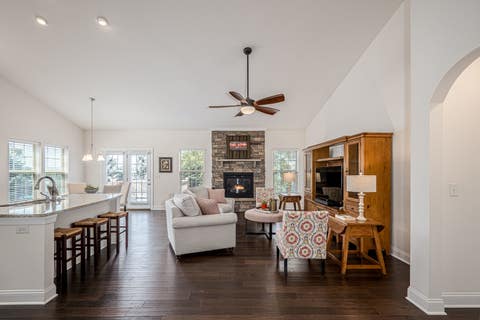 Tiny photo for 3812 Ridge Pointe Drive, Geneva, IL 60134 (MLS # 12718428)