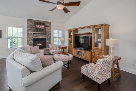 Tiny photo for 3812 Ridge Pointe Drive, Geneva, IL 60134 (MLS # 12718428)