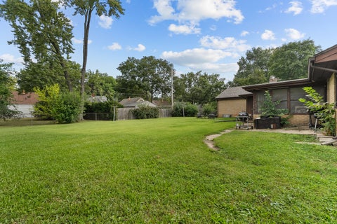 Tiny photo for 2221 SHARON Avenue, Rockford, IL 61103 (MLS # 12751590)