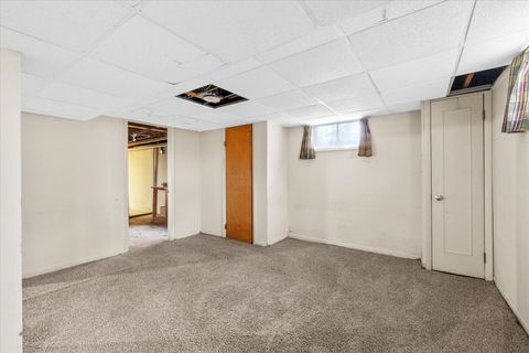 Tiny photo for 705 S Gables Boulevard, Wheaton, IL 60189 (MLS # 12583627)