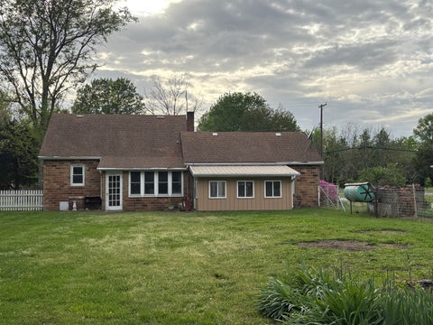 Tiny photo for 1232 Dallas Road, Murphysboro, IL 62966 (MLS # 12673034)