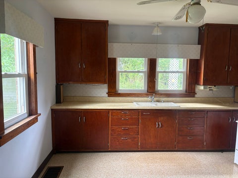 Tiny photo for 1232 Dallas Road, Murphysboro, IL 62966 (MLS # 12673034)