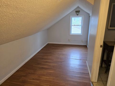 Tiny photo for 637 Kirkwood Boulevard, Davenport, IA 52803 (MLS # 12572899)