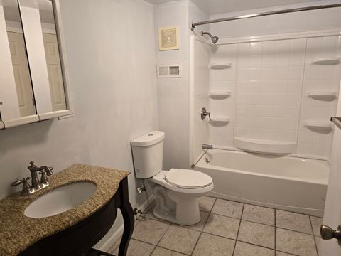 Tiny photo for 637 Kirkwood Boulevard, Davenport, IA 52803 (MLS # 12572899)