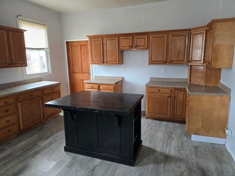 Tiny photo for 637 Kirkwood Boulevard, Davenport, IA 52803 (MLS # 12572899)