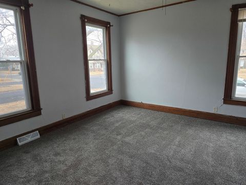 Tiny photo for 637 Kirkwood Boulevard, Davenport, IA 52803 (MLS # 12572899)