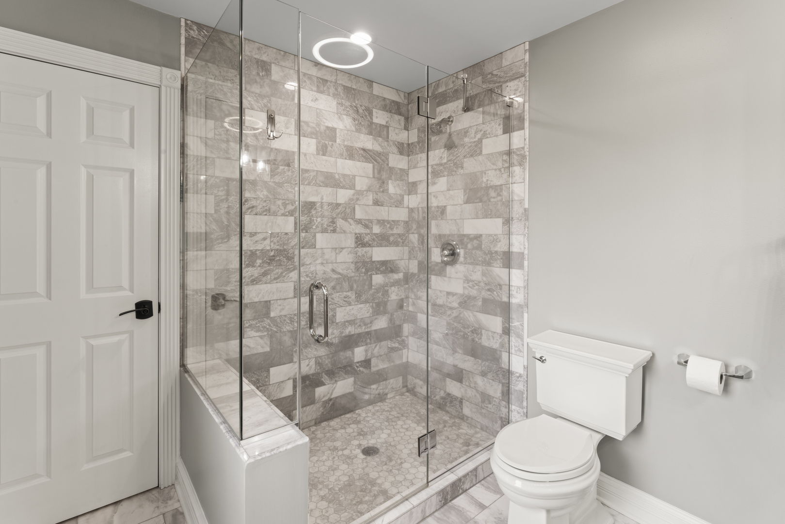 Inverness, Illinois 60010, United States, 5 Bedrooms Bedrooms, ,5 BathroomsBathrooms,Residential,Active,247219