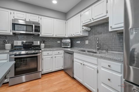 Tiny photo for 127 Camden Court, Lincolnshire, IL 60069 (MLS # 12549572)