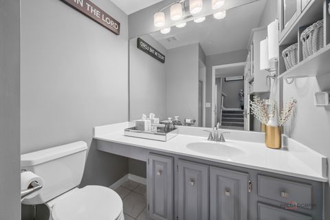 Tiny photo for 127 Camden Court, Lincolnshire, IL 60069 (MLS # 12549572)