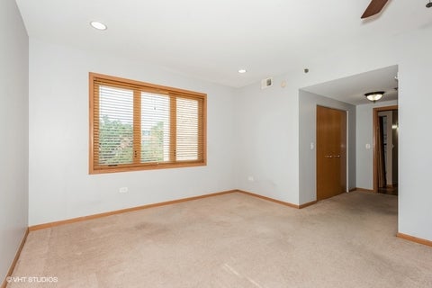 Tiny photo for 2240 S Grace Street #404, Lombard, IL 60148 (MLS # 12753012)