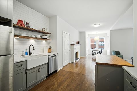Tiny photo for 2455 W Leland Avenue #1, Chicago, IL 60625 (MLS # 12487525)